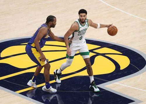  多特蒙德锋线火力全开大胜对手缩小积分差距